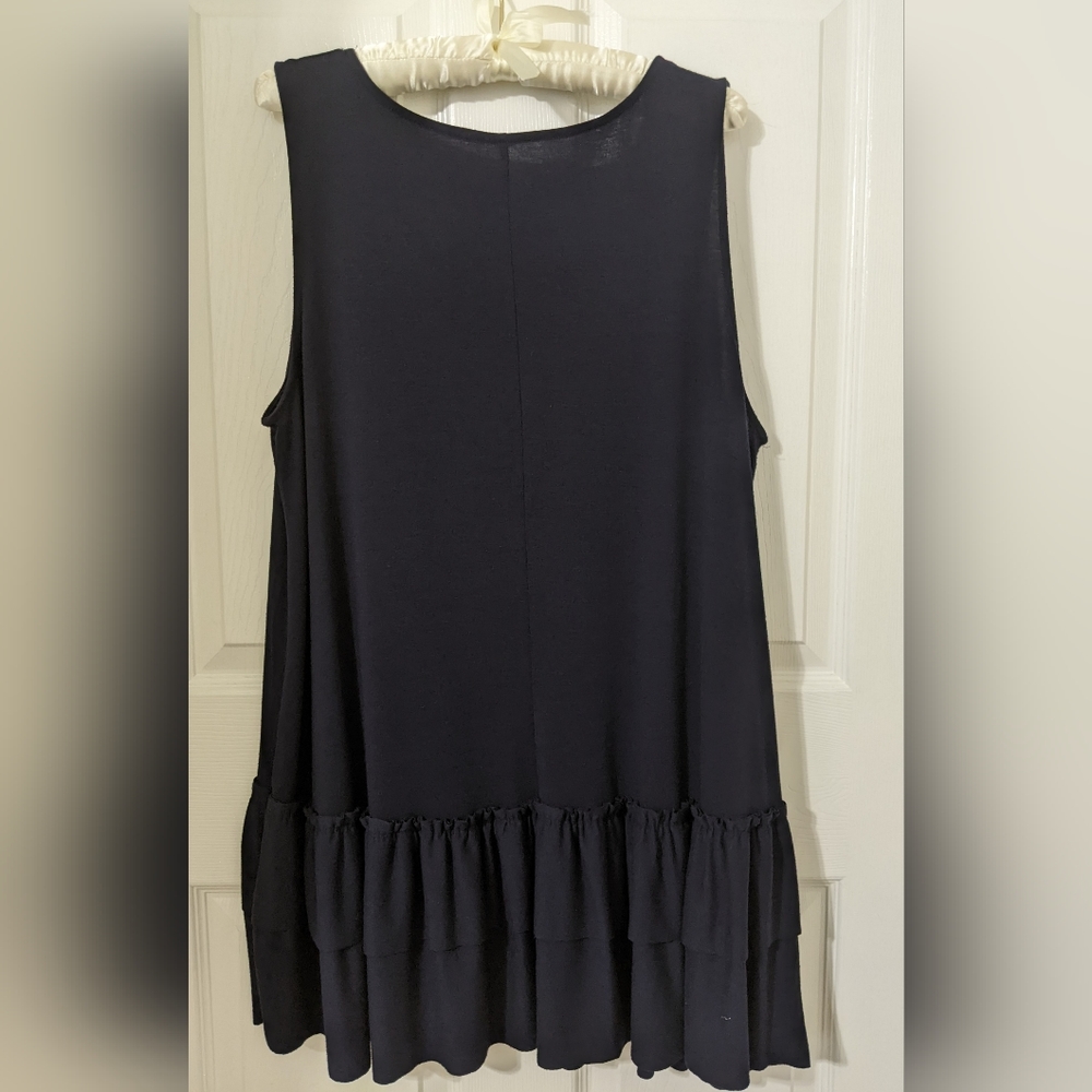 Sleeveless Ruffle Bottom Tunic 2X - Picture 2 of 4